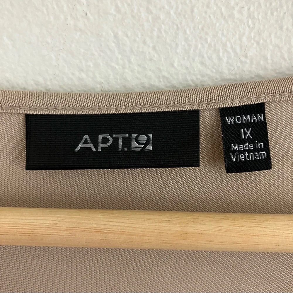 Apt. 9 this stylish